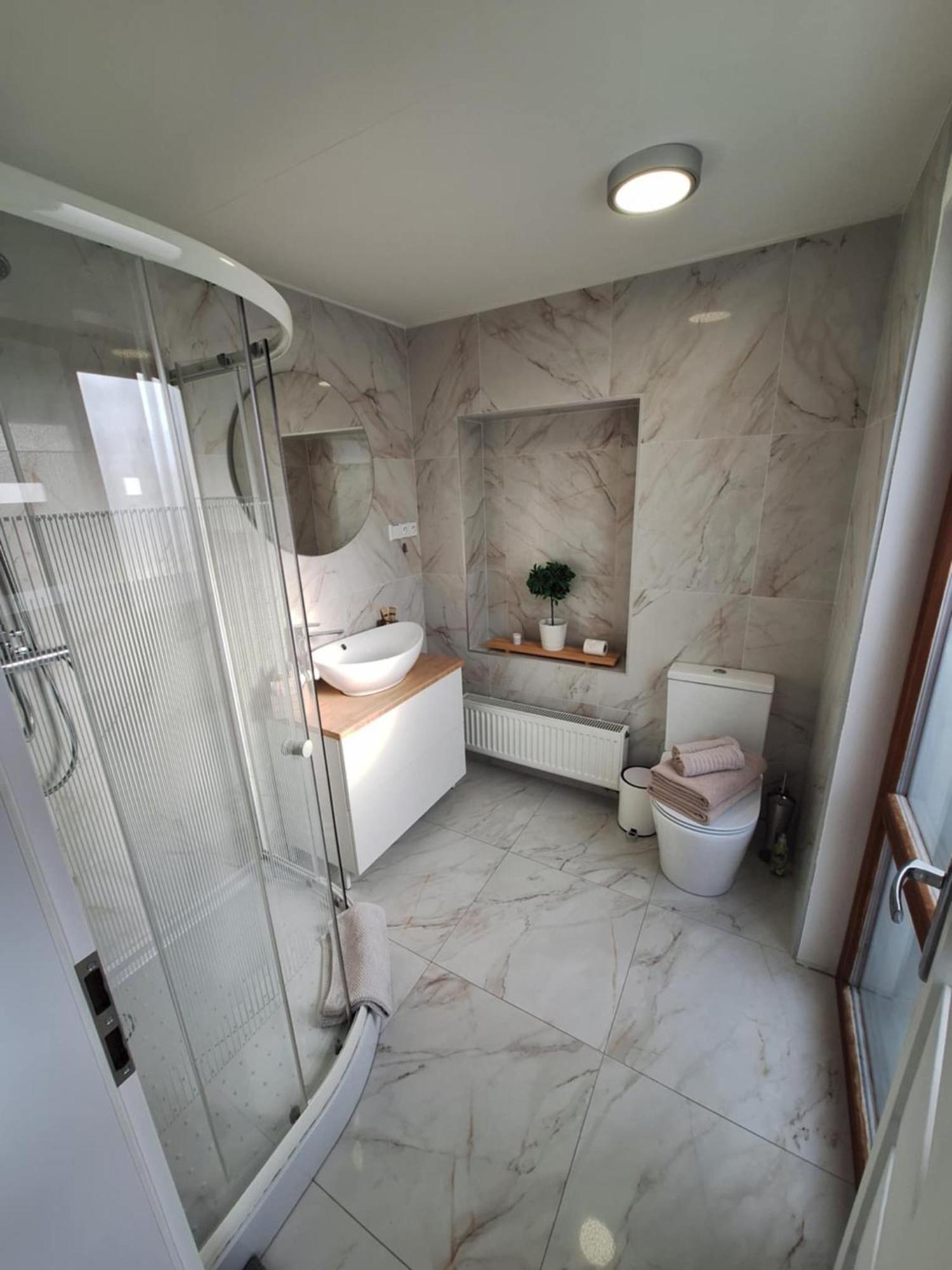 דירות רודניצה נד לבם Garden House מראה חיצוני תמונה